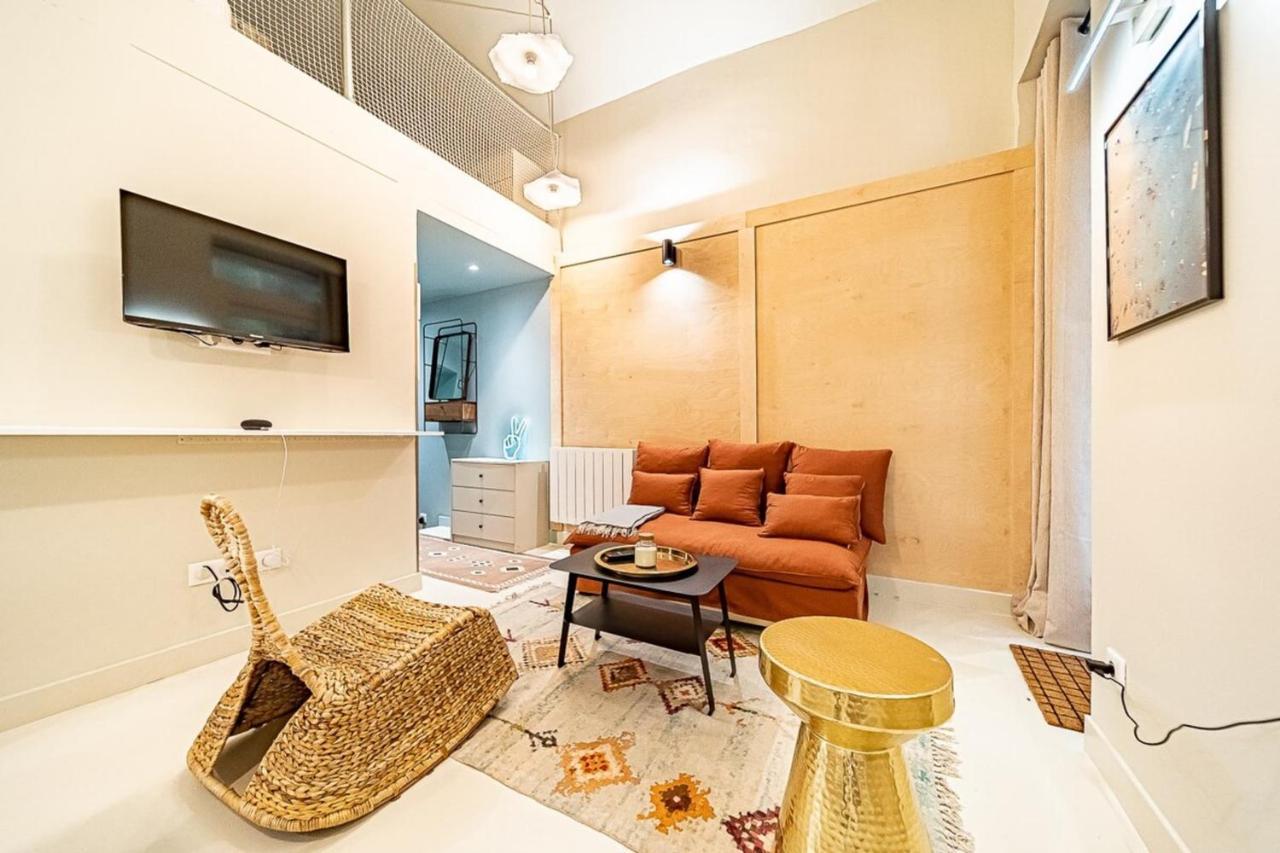 Apartament Le Petit Chazette - Terreaux Croix Rousse Lyon Zewnętrze zdjęcie
