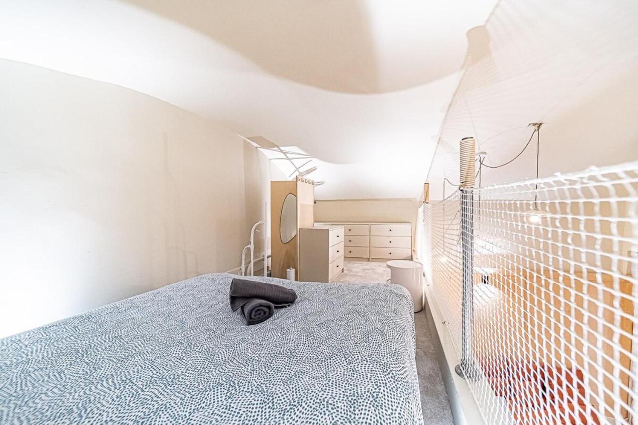Apartament Le Petit Chazette - Terreaux Croix Rousse Lyon Zewnętrze zdjęcie